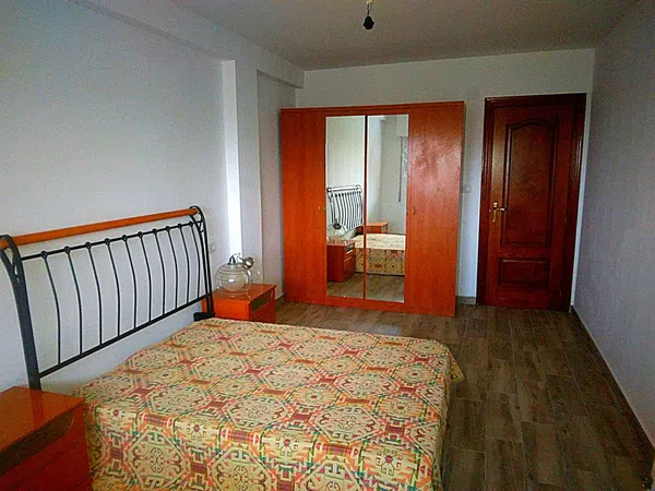Piso en calle Luz Casanova, 3