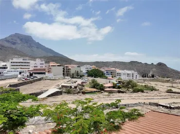 Piso en  Avenida Viera y Clavijo 40 - Foto 1