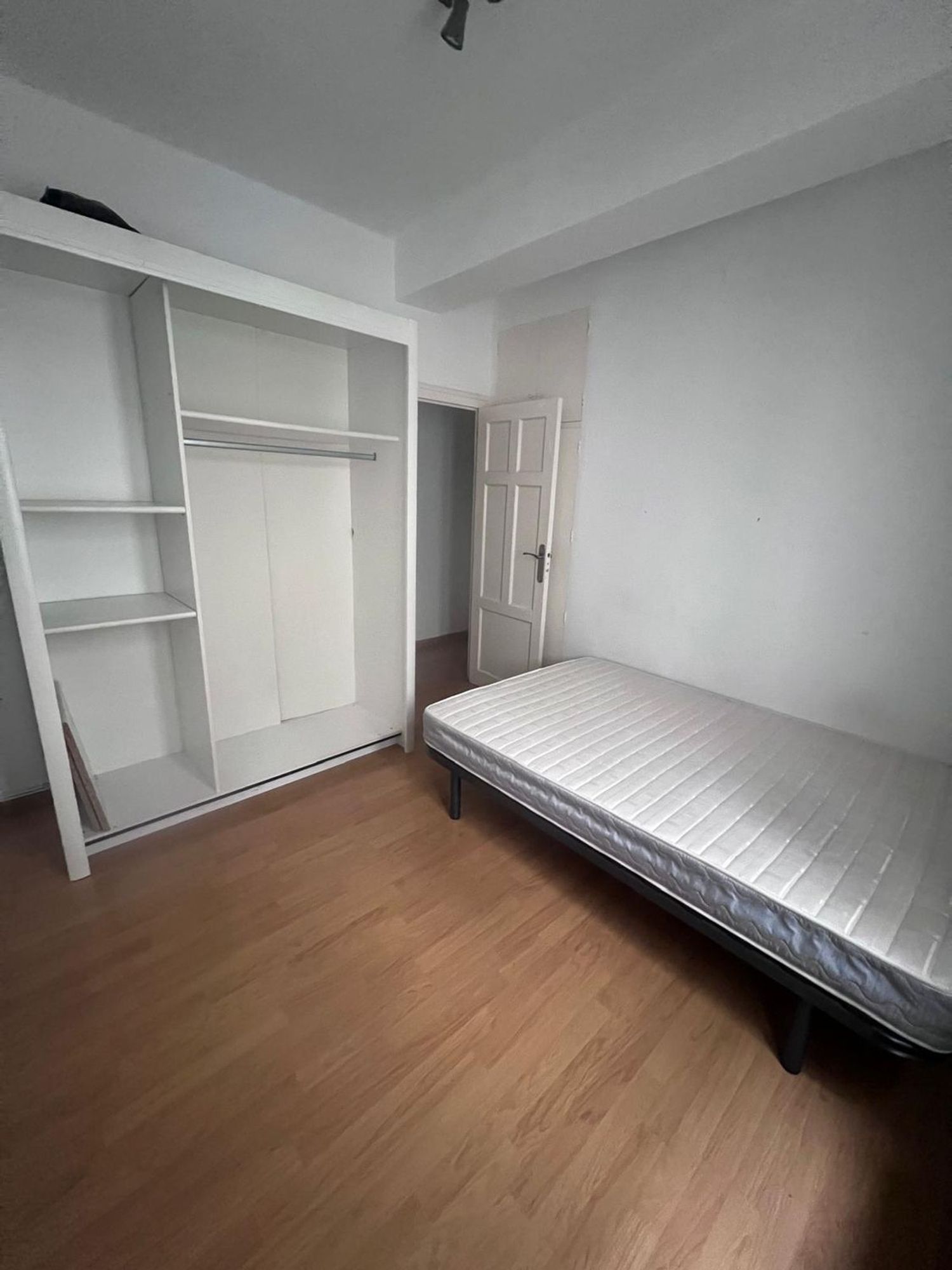 Piso en calle de Laguna de Rins, 4 - Foto 5