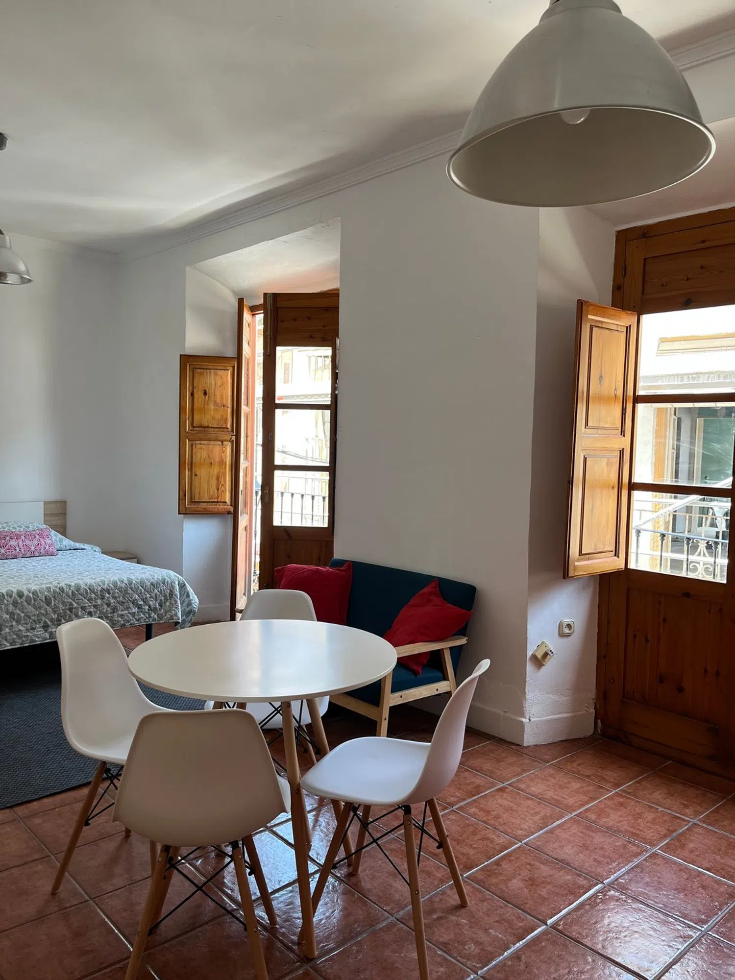 Estudio en calle Hinestrosa, 19 - Foto 2
