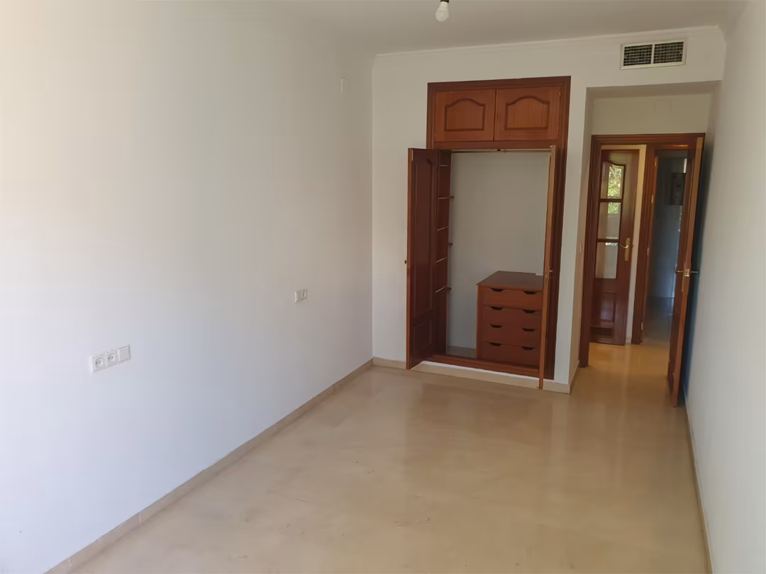 Piso en  Calle Bulevar Hernán Ruiz 19 - Foto 16