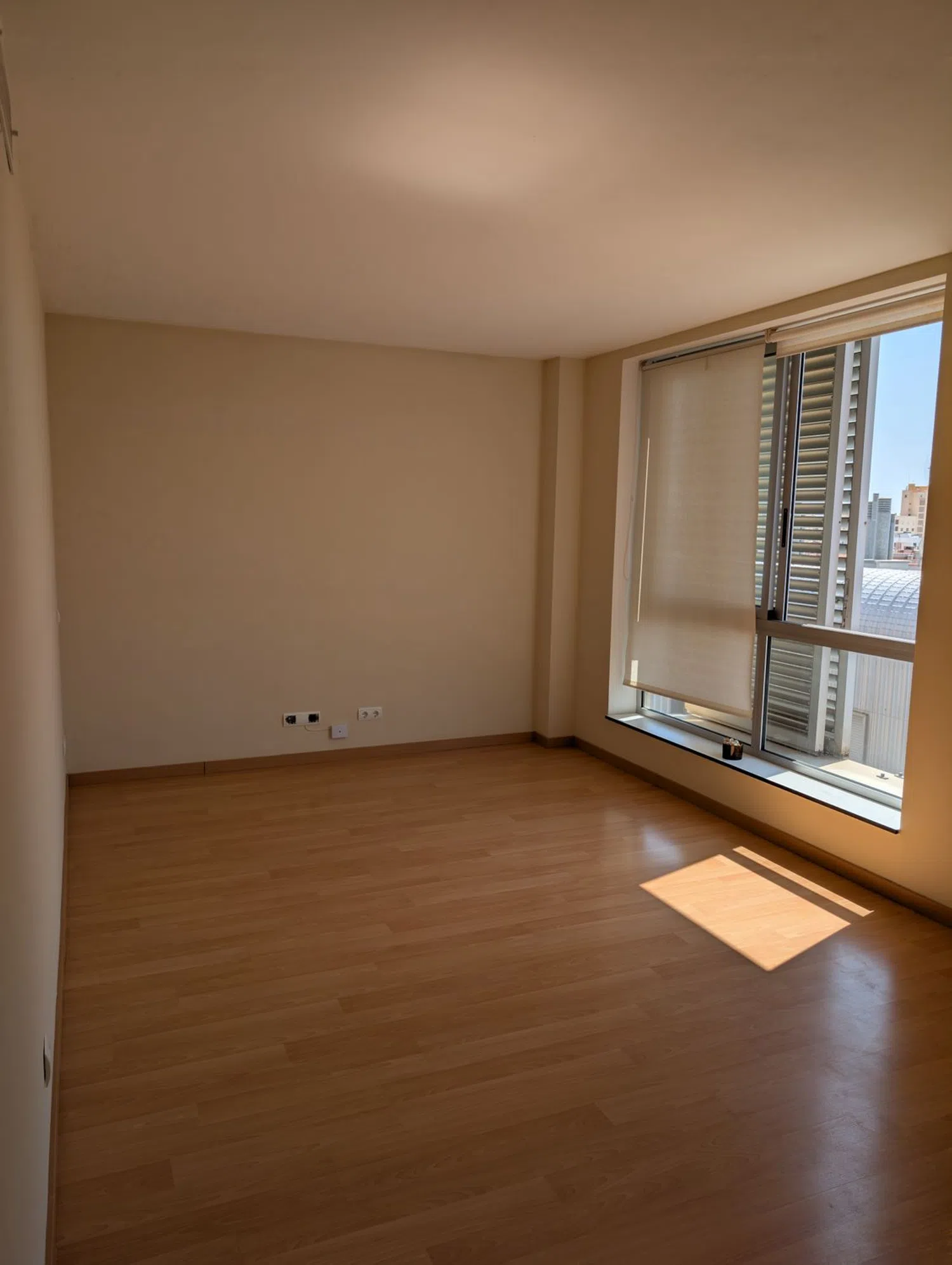 Piso en plaza Josep Moragues, 6 - Foto 4