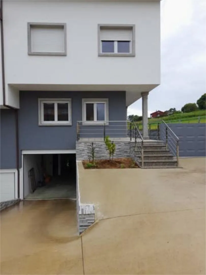 Casa adosada en Arins - Foto 1