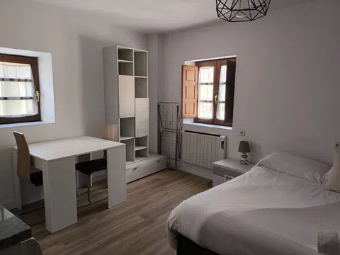 Estudio en calle Traviesa, 22