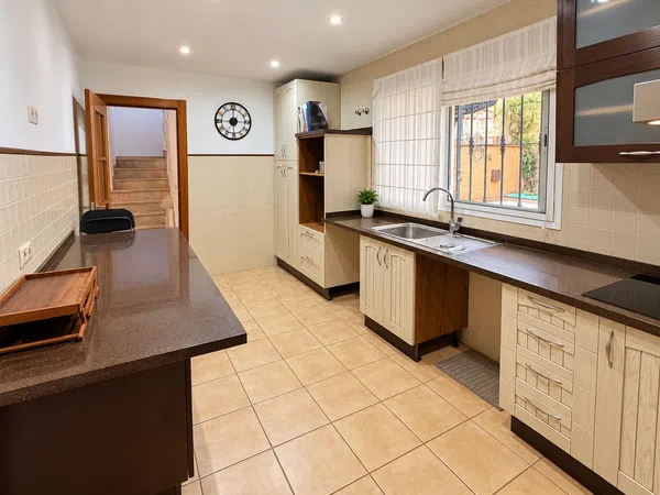 Chalet adosado en Calle del Parnaso, 34, Los Almendros - El Limonero - El Tomillar - Foto 5