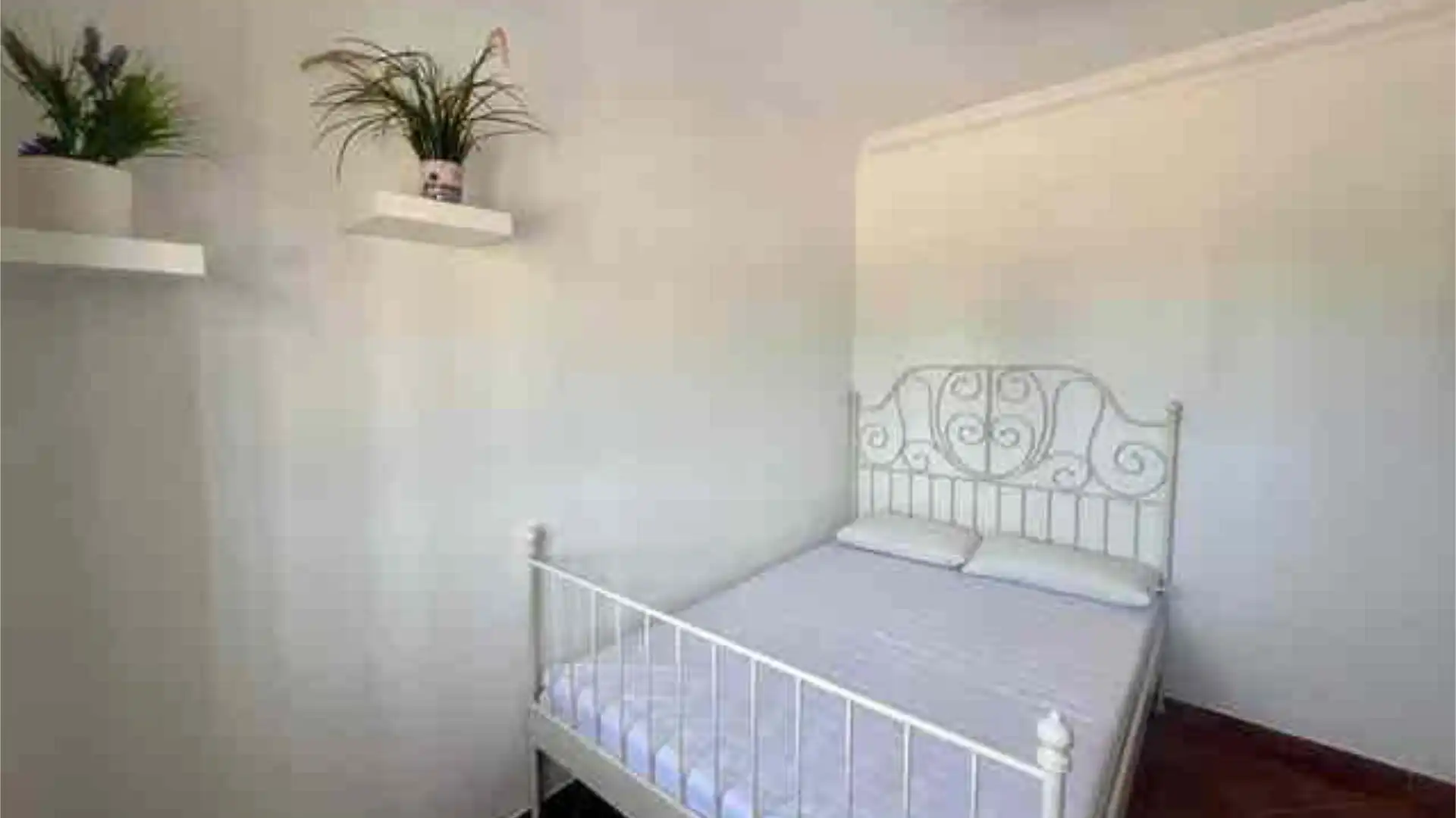 Casa adosada en las lagunas - Foto 7