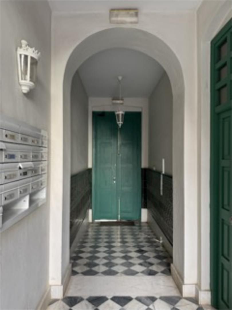 Piso en  Calle Pagés del Corro 175A - Foto 2