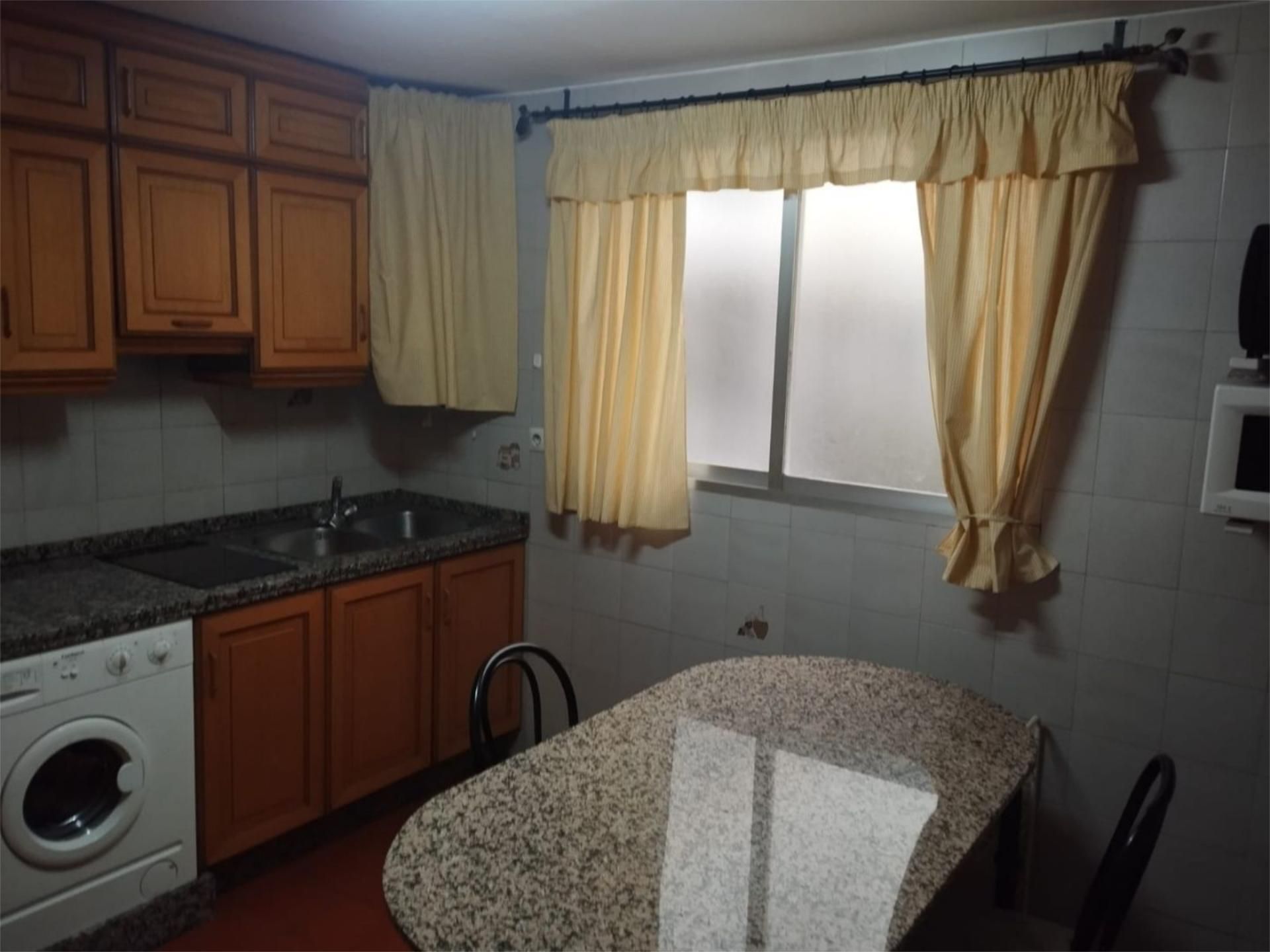 Piso en  Calle del Doce de Octubre 21 - Foto 4