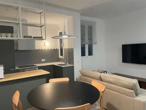 Piso en calle de Narciso Serra, 5