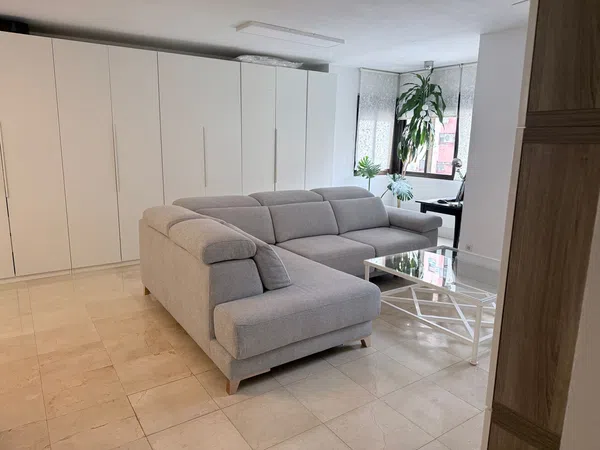 Piso en calle Salvador Dalí, 10 - Foto 2