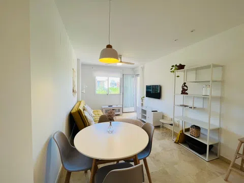 Piso en paseo Misionero Luis Fontes Servet, 11