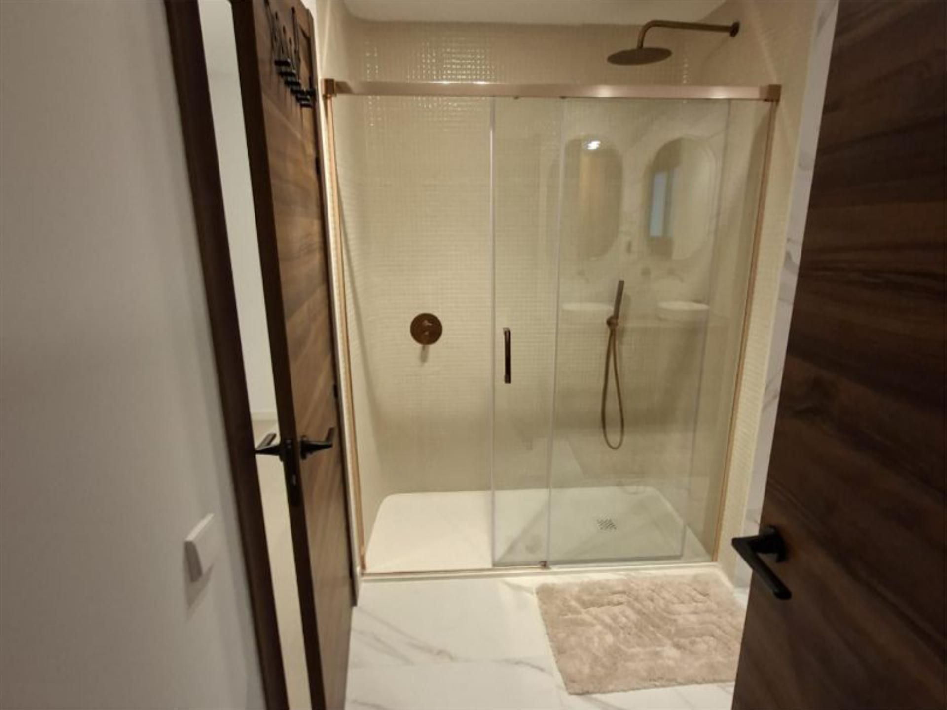 Piso en  Carrer de Lluís de Santàngel 22 - Foto 6