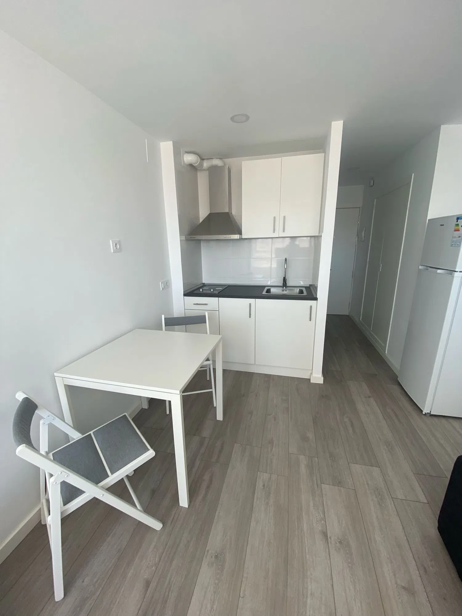 Estudio en calle d'Antoni Mus, 5 - Foto 2