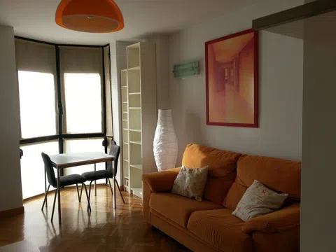 Piso en calle Zarco Hermanos, 5