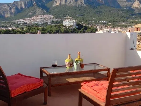 Chalet adosado en Calle Pintor Gines, 7 - Foto 2