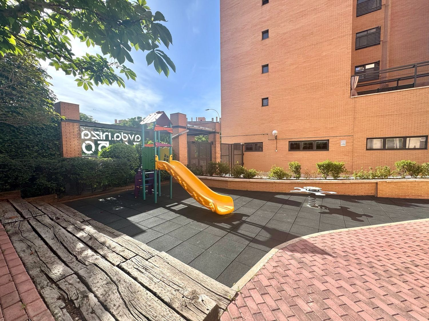 Piso en Avenida de Niza - Foto 46