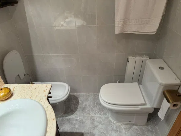 Piso en calle de Biarritz, 9 - Foto 5