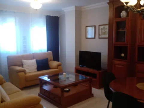 Piso en avenida Plutarco, 75