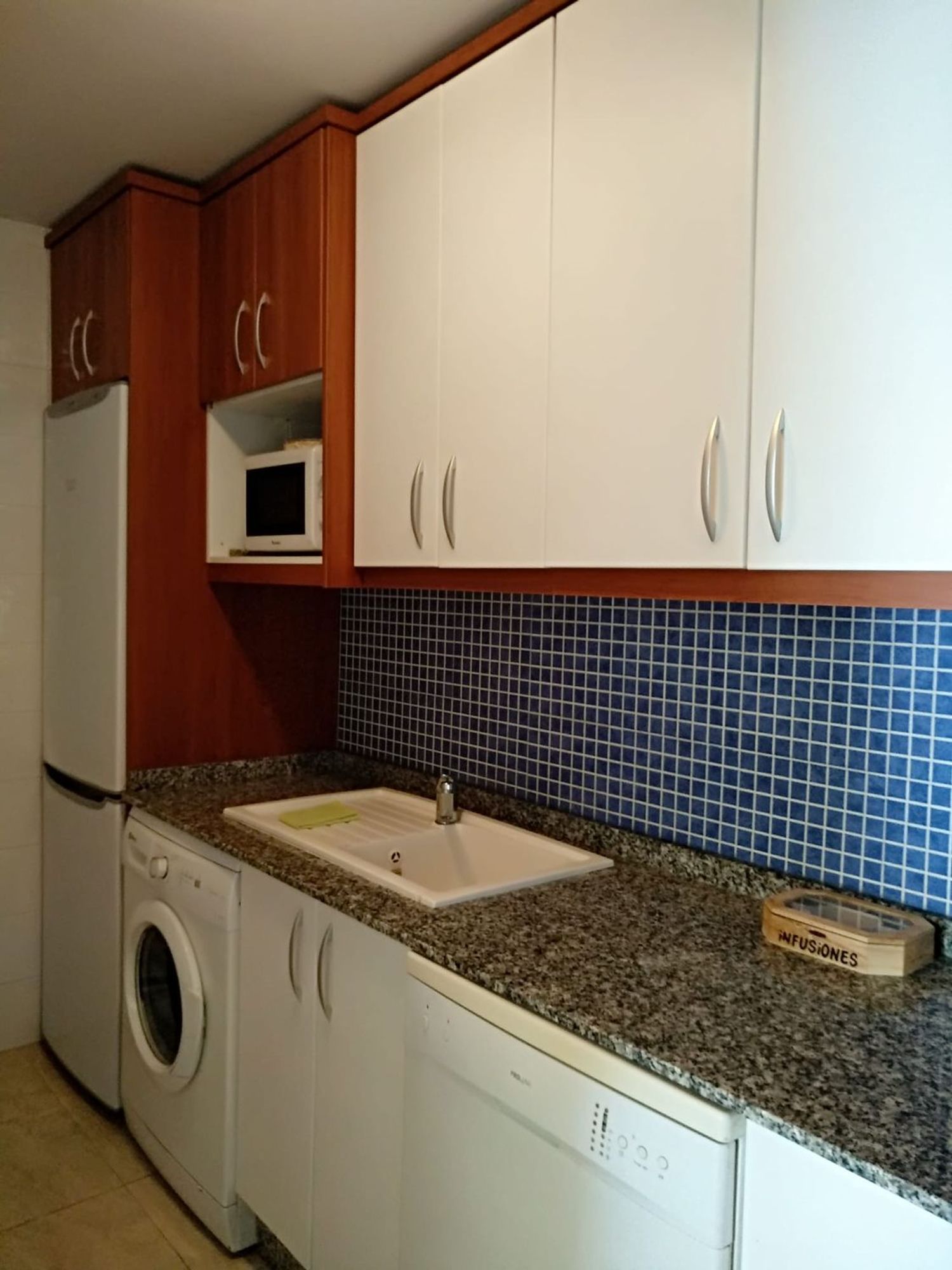 Piso en Poligono Residencial C 5, 201, Las Salinas, Las Salinas - Foto 2