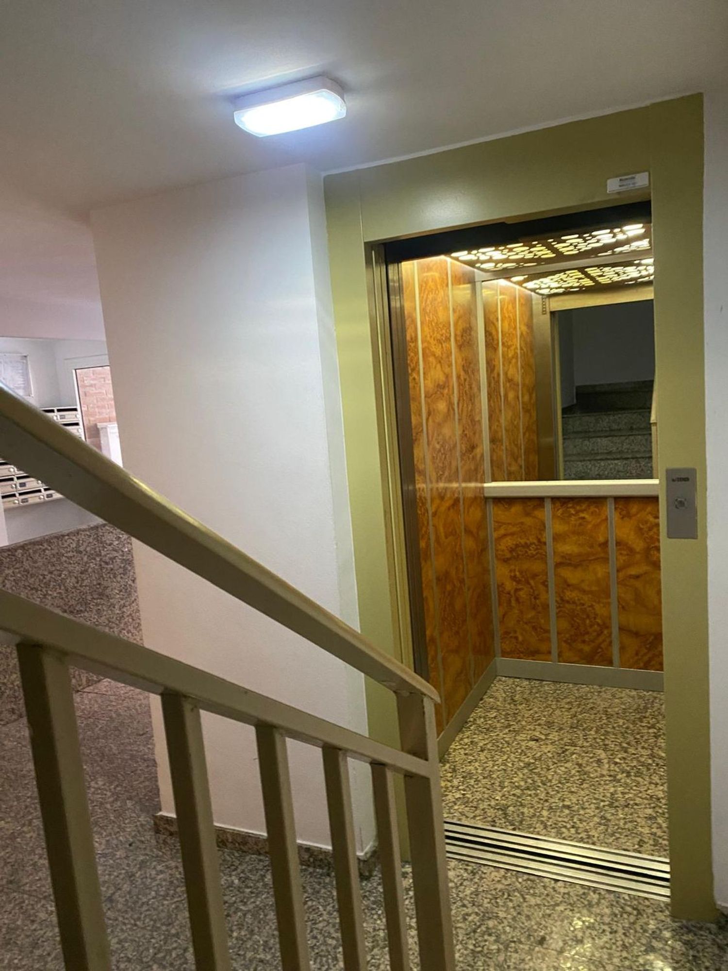 Estudio en calle Valentí Almirall, 4 - Foto 19