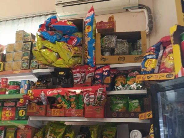 Local en Supermercado, tienda de alimentación en Calle d'Ausiàs Marc, Progrés-Pep Ventura - Foto 6