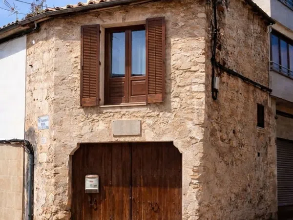 Casa o chalet independiente en Calle de Sant Jordi, 46 b - Foto 1