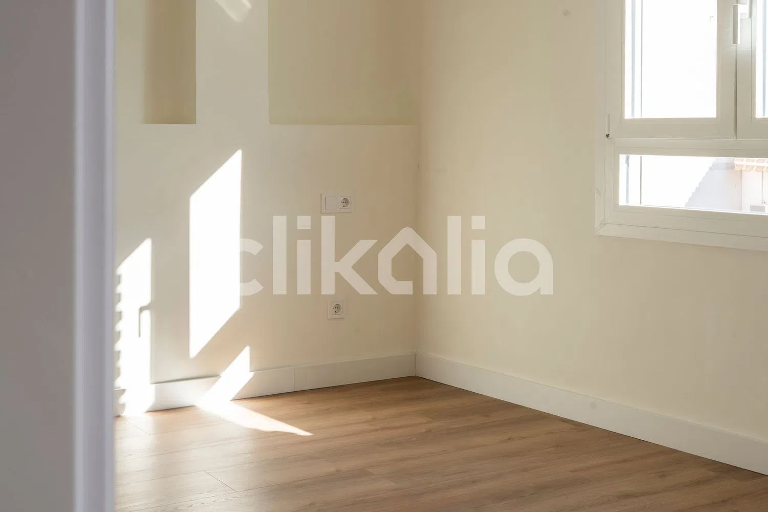 Piso en calle Ramón y Cajal - Foto 18