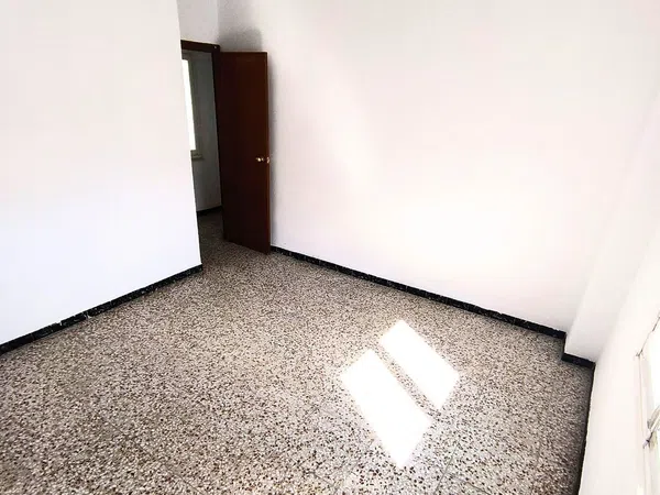 Piso en calle Capità Alfons Vives, 69