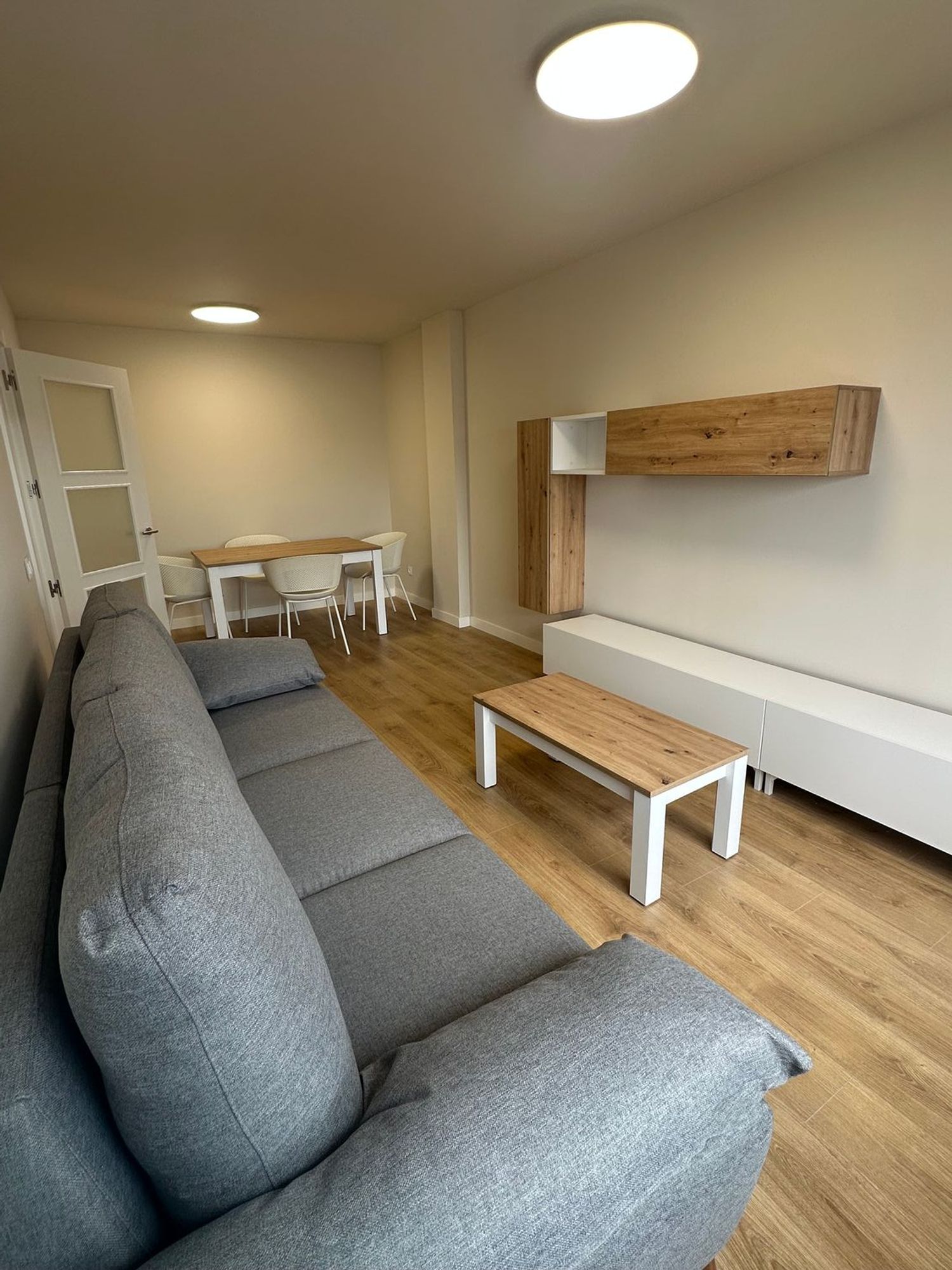 Piso en avenida 8 de Marzo, 8 - Foto 1