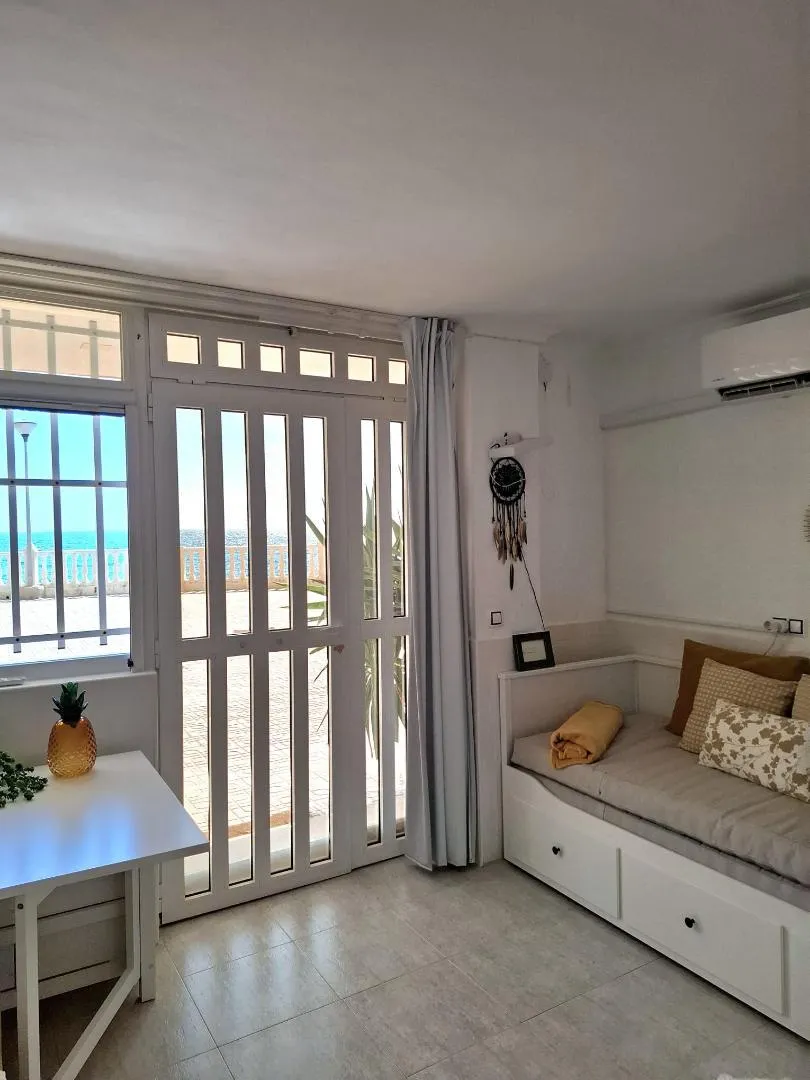 Estudio en  Carrer Sol Naixent 18 - Foto 15