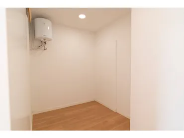 Local comercial en Mollet del Vallès - Foto 4