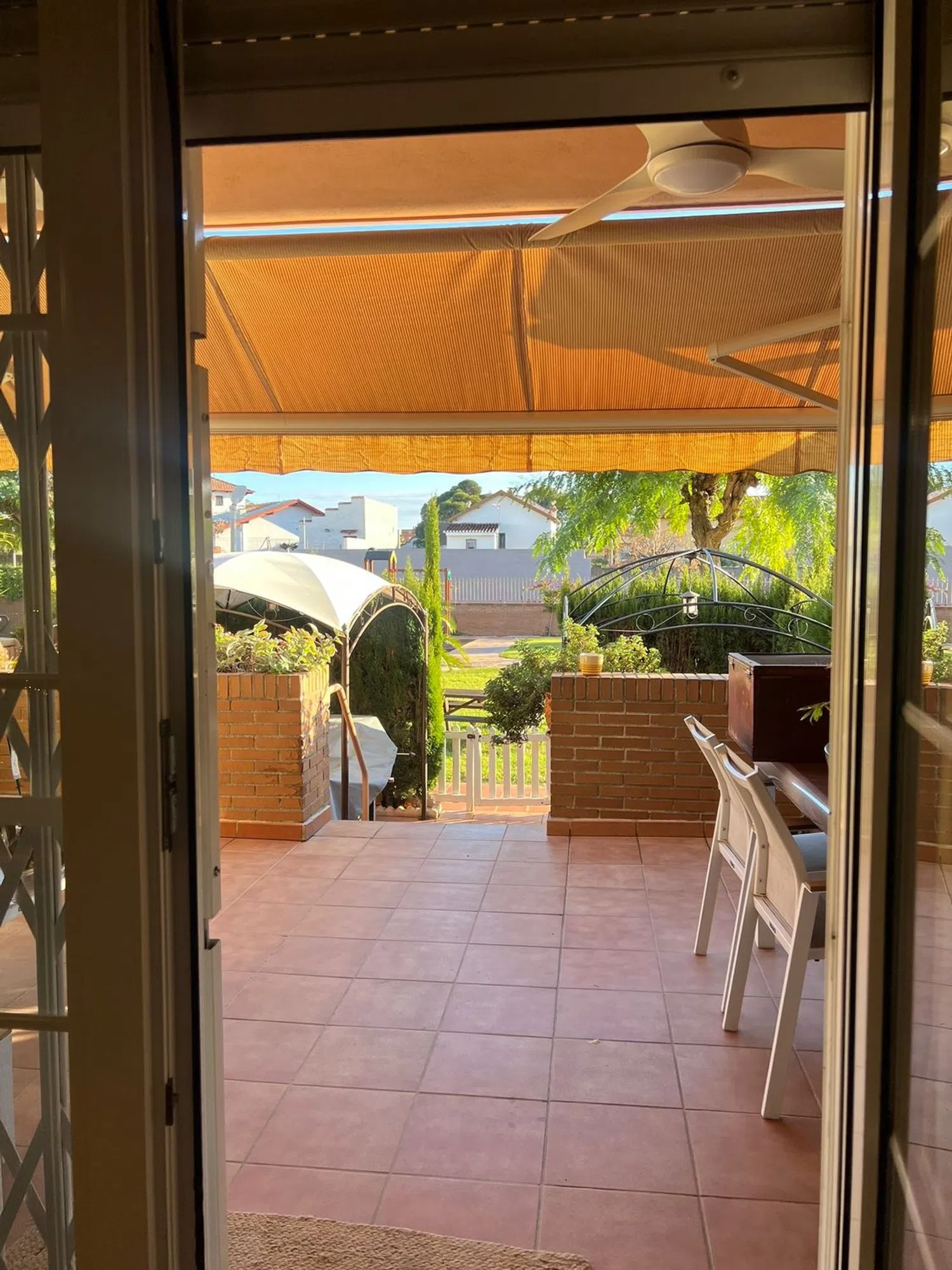 Chalet adosado en calle Pintor Peyret, 2 - Foto 3