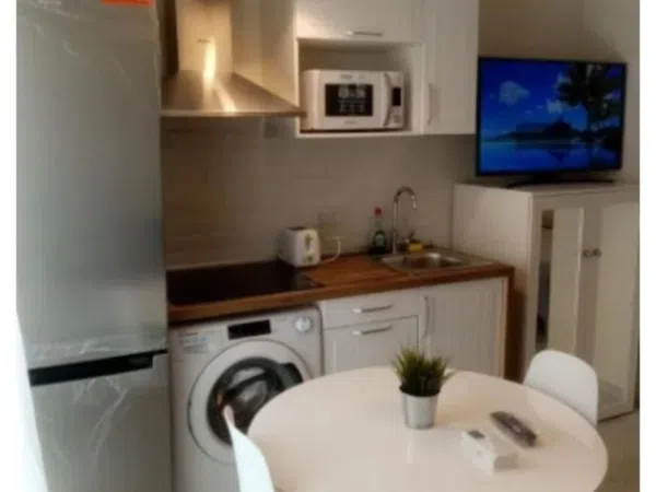 Estudio en plaza Ortiz, 5 - Foto 2