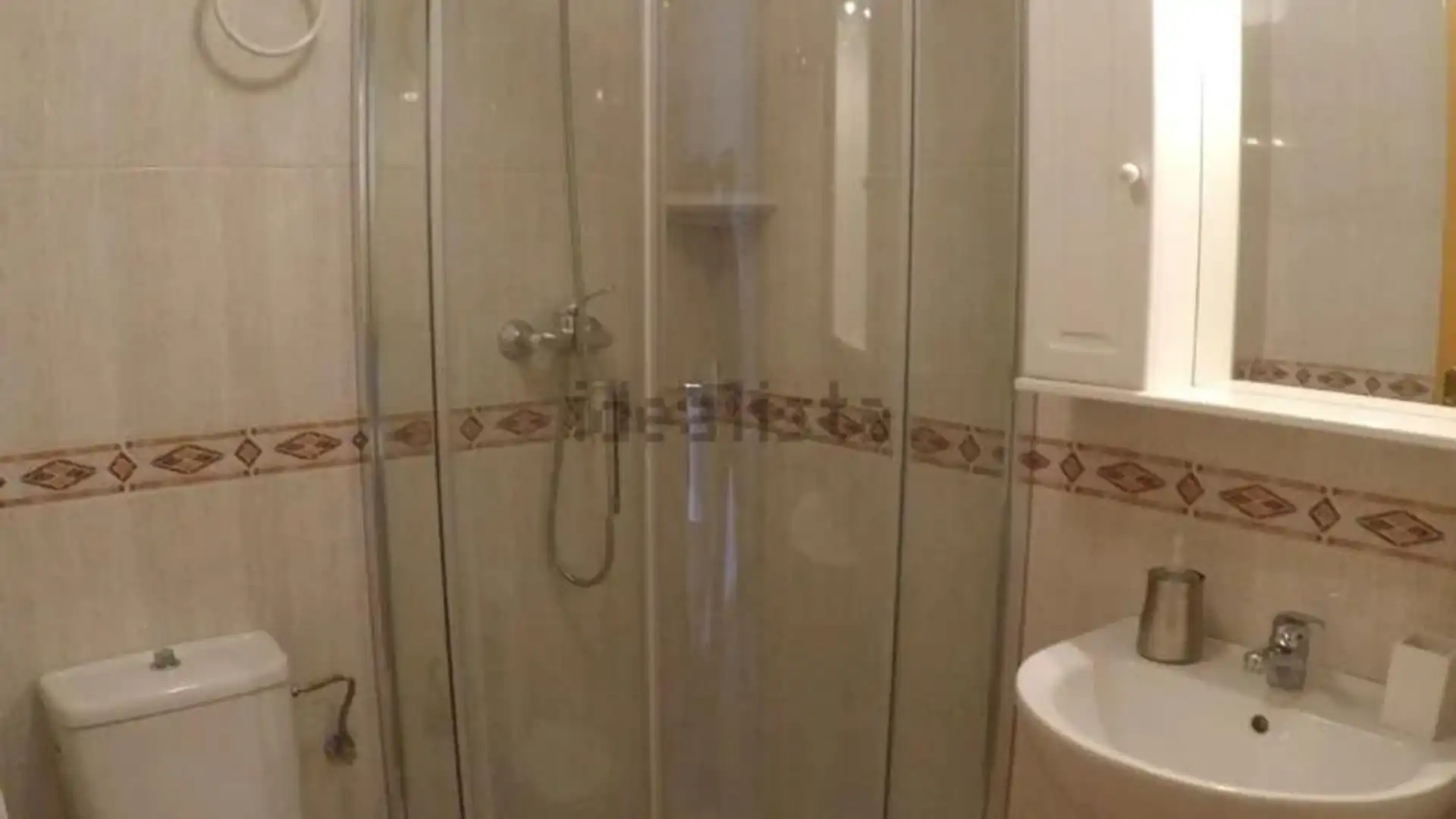 Piso en  Avenida Pintor Pedro Cano 53 - Foto 17