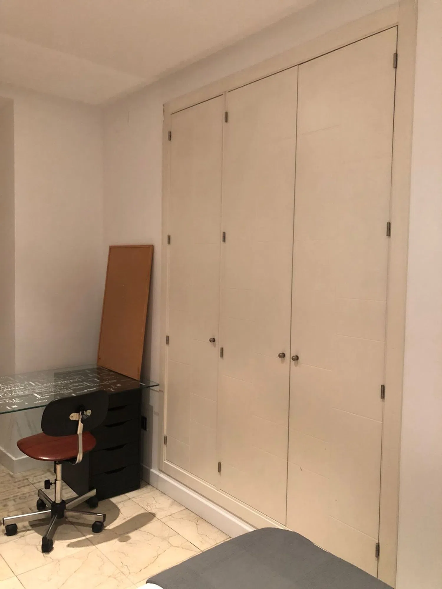 Piso en calle de Guzmán el Bueno, 45 - Foto 13