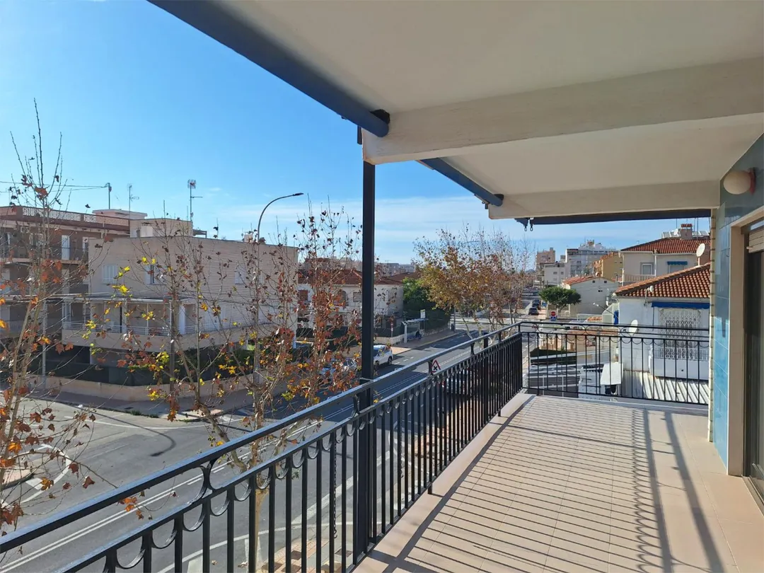 Piso en  Avinguda Albacete 84 - Foto 10