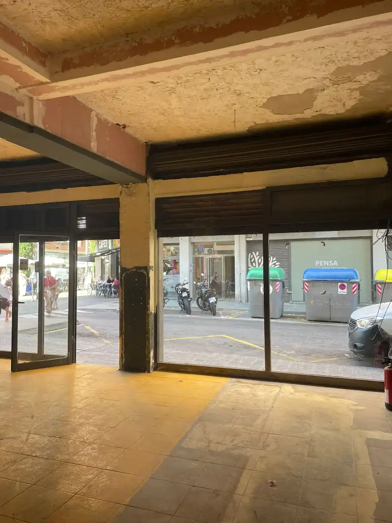 Local comercial en Sant Cugat del Vallès - Foto 3