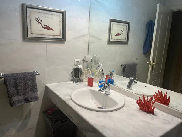 Piso en avenida Reina Doña Sofia, 1 - Foto 13