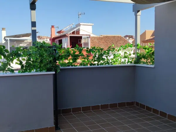 Chalet adosado en Calle Pintor Antonio Valdes, 28, Camino Algarrobo - Las Arenas - Foto 14