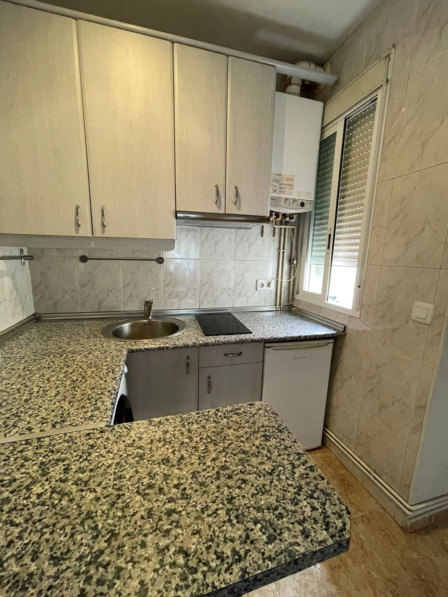 Estudio en calle Leonor González, 45 - Foto 2