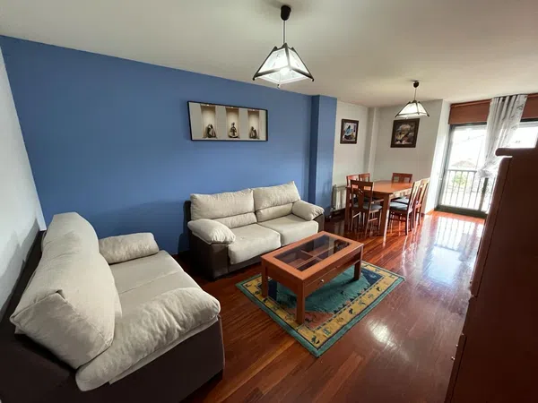 Piso en calle de Aragón, 221