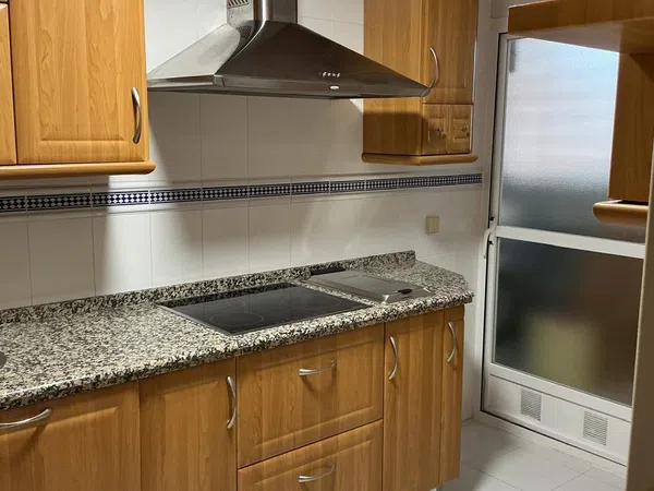 Piso en calle Cueva de Menga, 3 - Foto 3