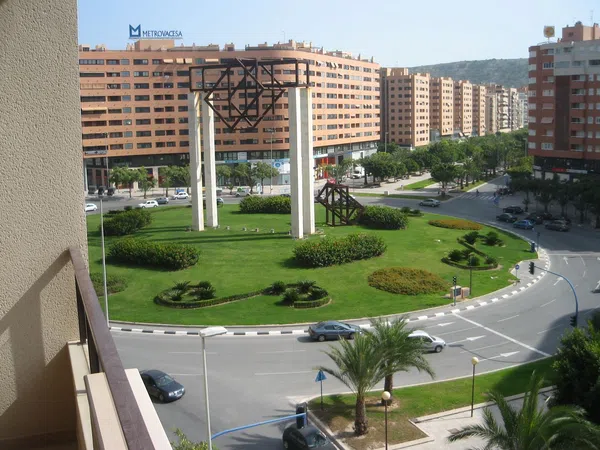 Piso en avenida Juan Sanchis Candela, 31