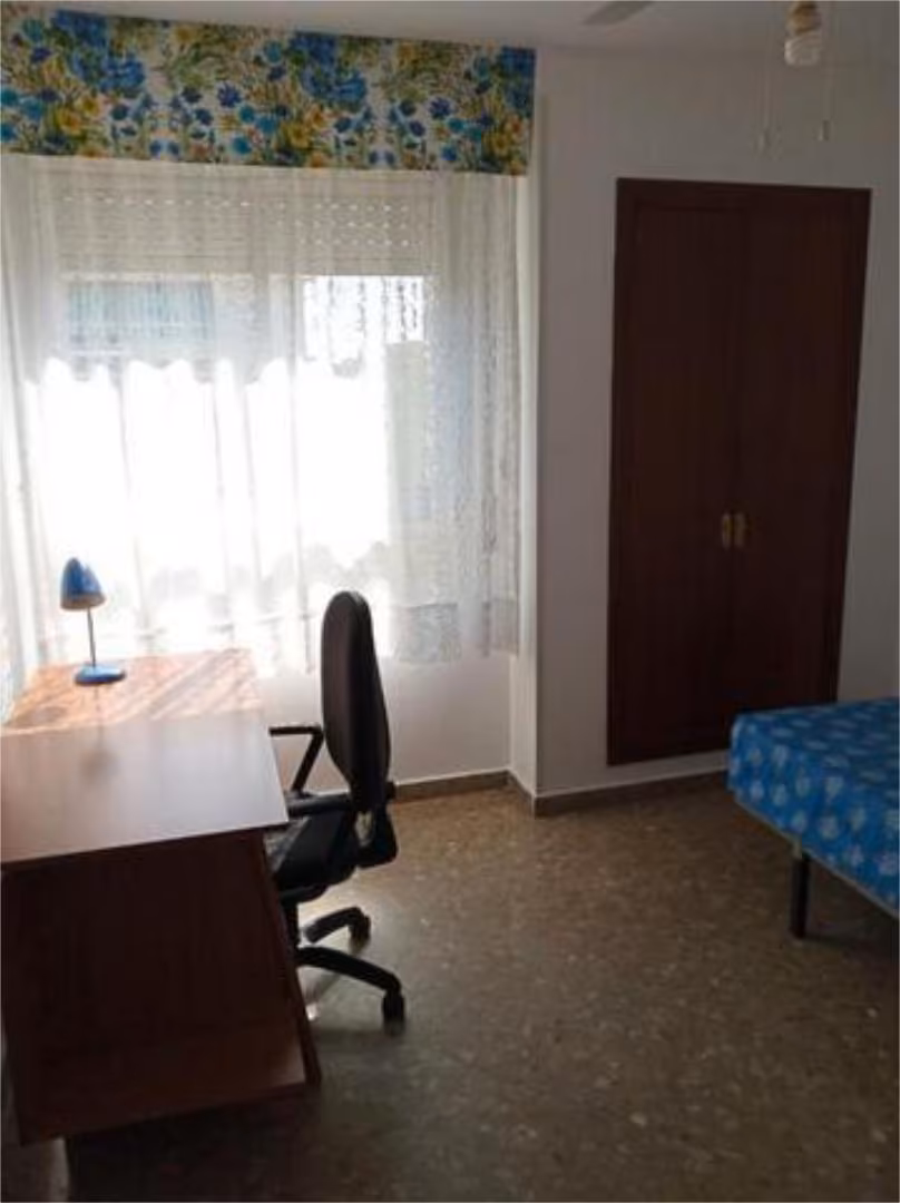 Piso en Carlos Haya - Foto 4