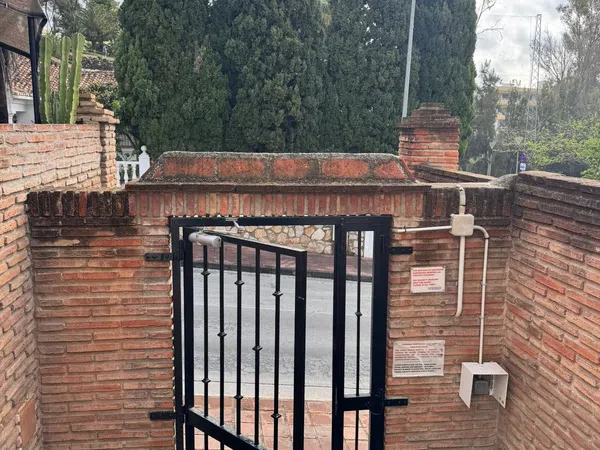 Chalet adosado en Ronda del Golf Oeste, 17, Zona Centro Comercial Torrequebrada - Foto 3
