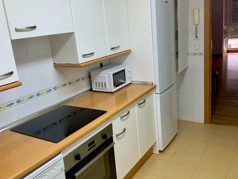 Piso en calle de Isabel Colbrand, 16 - Foto 3