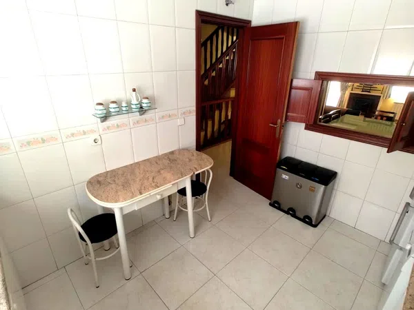 Chalet adosado en Brezo - Foto 4