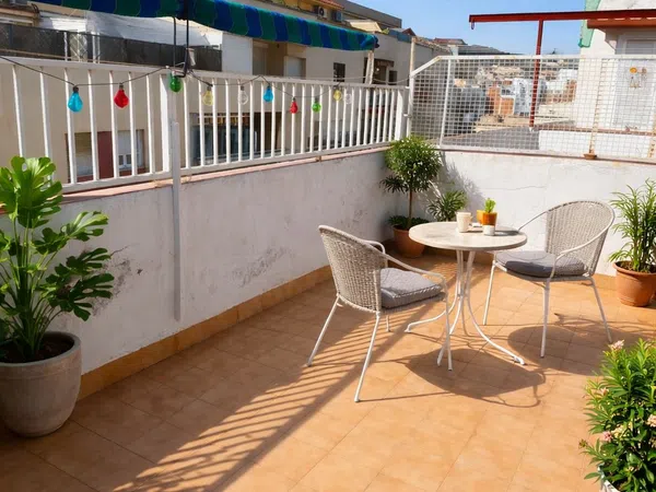 Dúplex en Calle de Cienfuegos, 8 - Foto 1