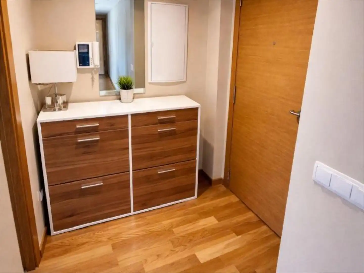 Piso en  Carrer de Pablo Iglesias 113 - Foto 5