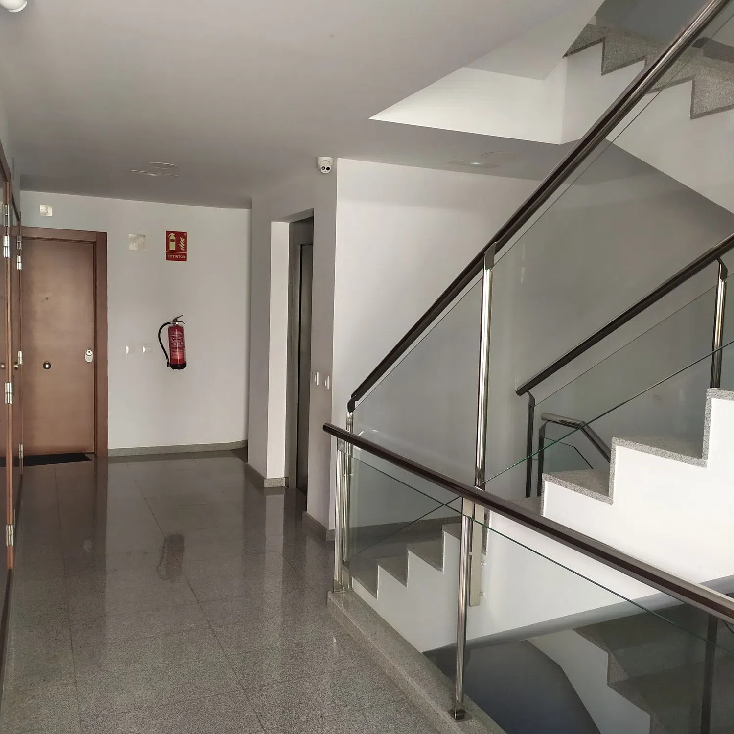 Piso en Escultor Paco Palomino, 12 - Foto 1